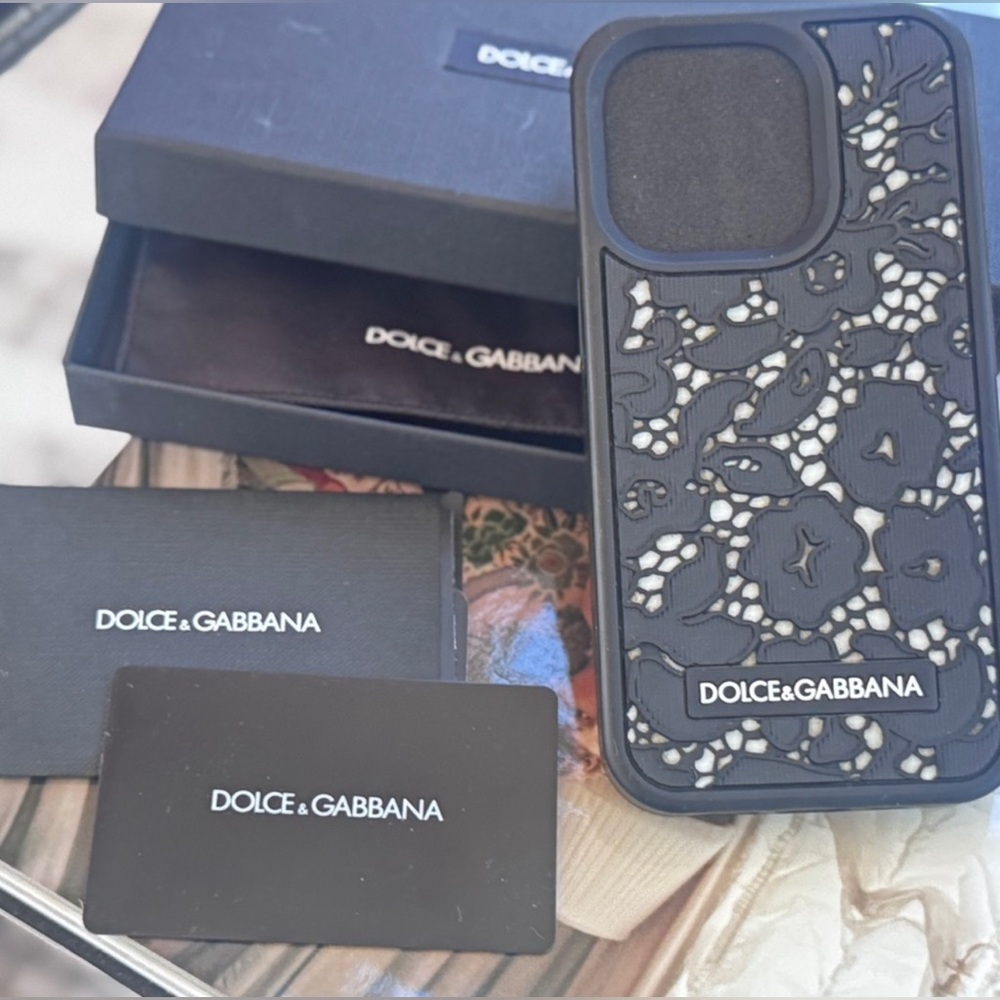 Dolce & Gabbana Black and White Lace Pattern iPhone 14 Pro Max Phone Case